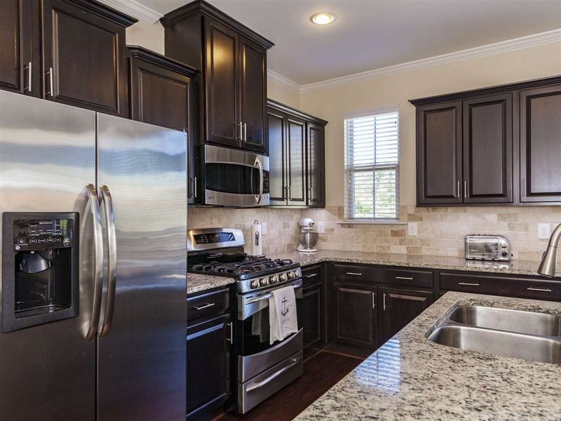 1310 Cornell Pl, Raleigh, NC 27607