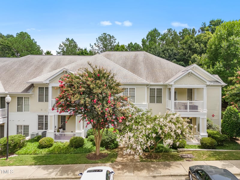1310 Durlain Dr #102, Raleigh, NC 27614