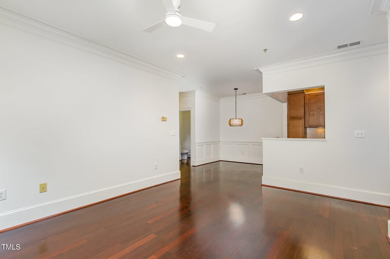 1310 Durlain Dr #107, Raleigh, NC 27614