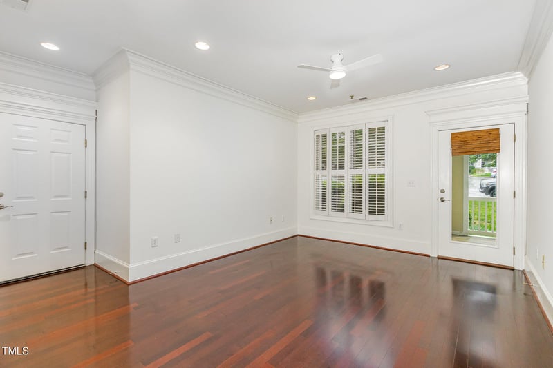 1310 Durlain Dr #107, Raleigh, NC 27614