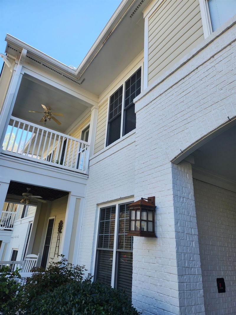 1310 Durlain Dr #202, Raleigh, NC 27614