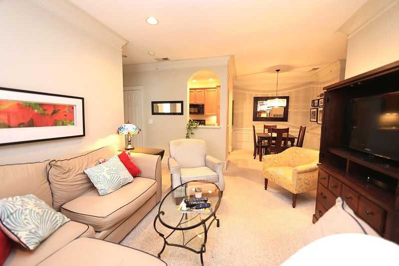 1310 Durlain Dr #208, Raleigh, NC 27614