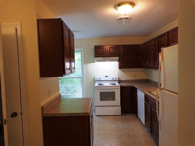 1310 Garden Crest Cir, Raleigh, NC 27609