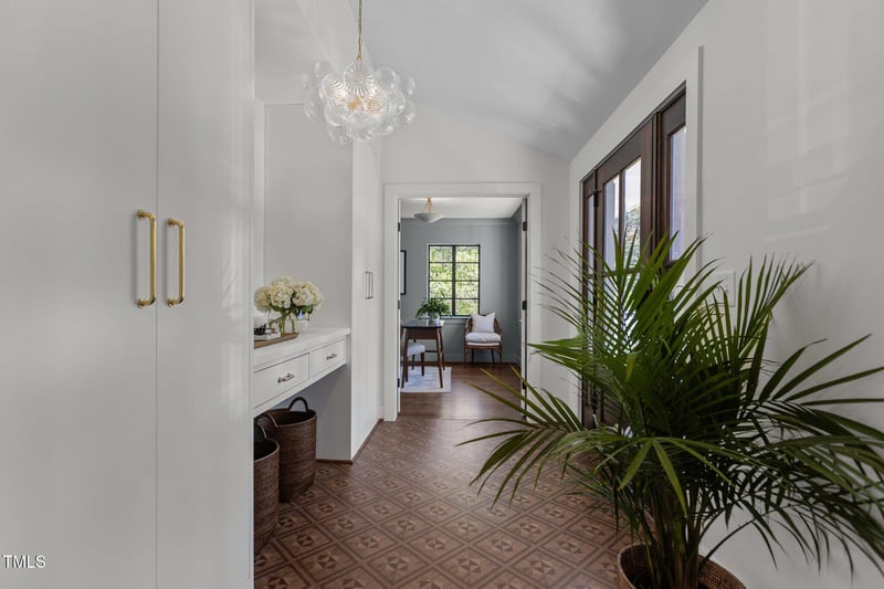 1310 Mayfair Rd, Raleigh, NC 27608