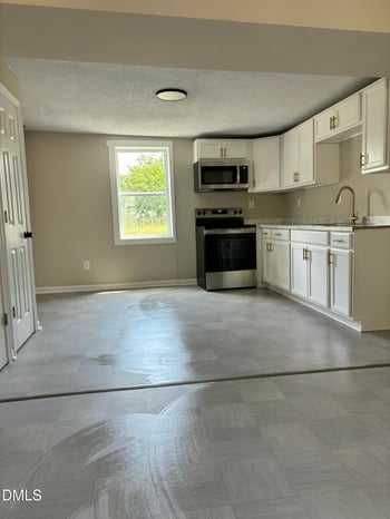 1310 Oakwood Ave, Raleigh, NC 27610