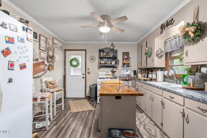 1310 Stone St Extension, Mebane, NC 27302