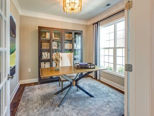 1310 Tamarisk Ln, Durham, NC 27703