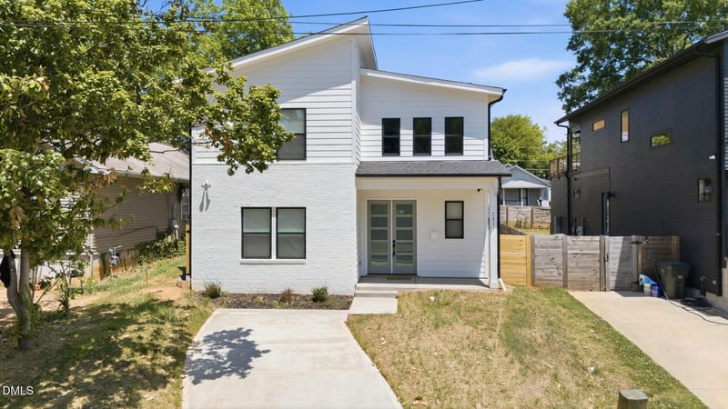 1311 Boyer St, Raleigh, NC 27610