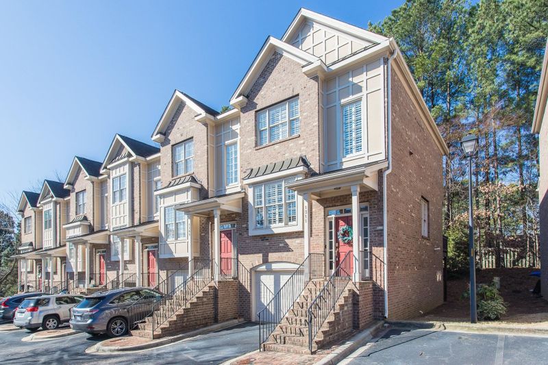 1311 Cameron View Ct, Raleigh, NC 27607