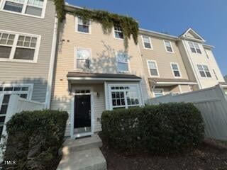 1311 Canyon Rock Ct #105, Raleigh, NC 27610