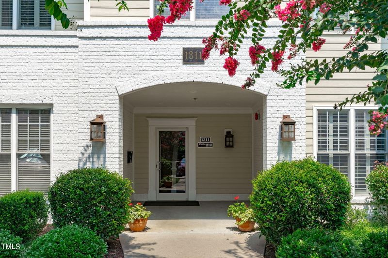 1311 Durlain Dr #108, Raleigh, NC 27614