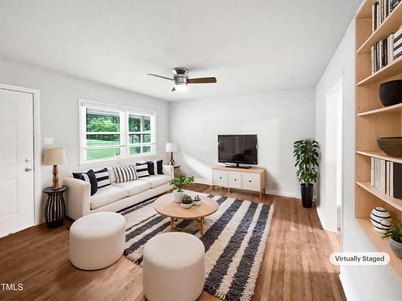 1311 Meadow Ln, Chapel Hill, NC 27516