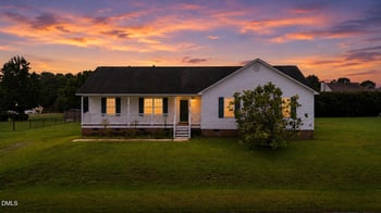 1312 Greenbranch Ln, Raleigh, NC 27603