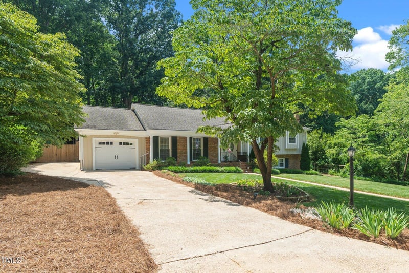 1312 Hampton Valley Rd, Cary, NC 27511