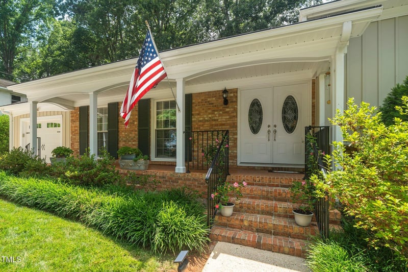 1312 Hampton Valley Rd, Cary, NC 27511