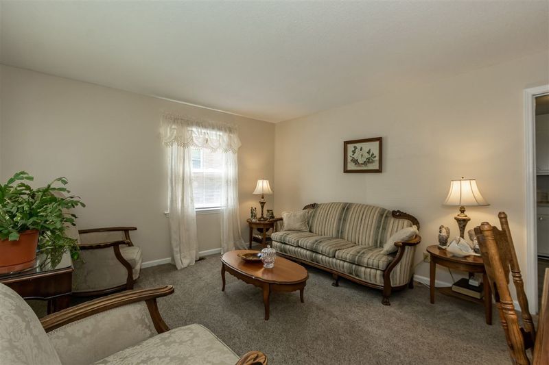 1312 Hearthside St, Durham, NC 27707
