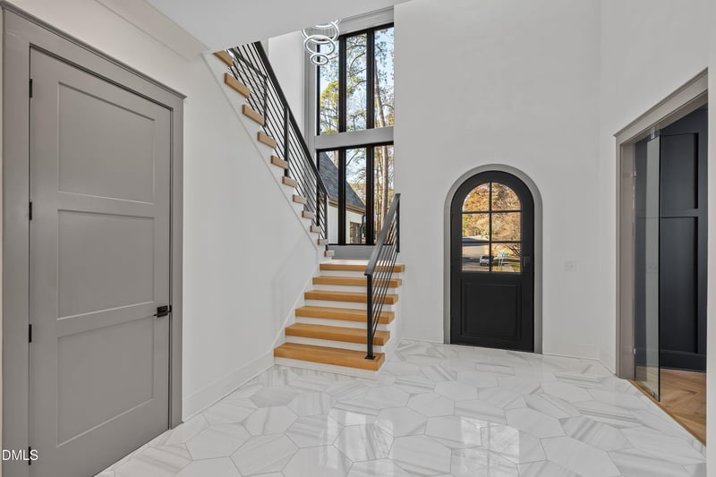 1312 Hunting Ridge Rd, Raleigh, NC 27615