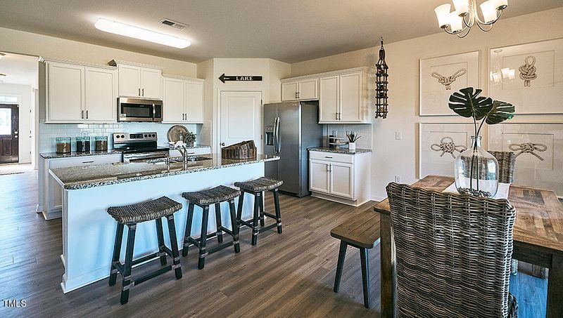 1312 Lansdowne Dr #206, Mebane, NC 27302