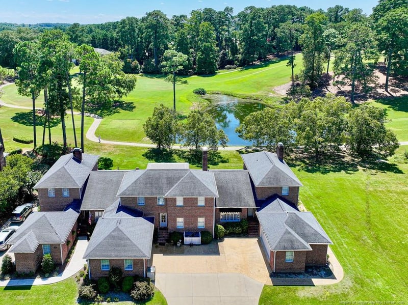 1312 Longleaf Dr, Fayetteville, NC 28305