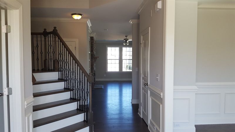 1312 Revolution Cir, Raleigh, NC 27603