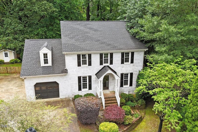 1312 Stonemoor Ct, Raleigh, NC 27606