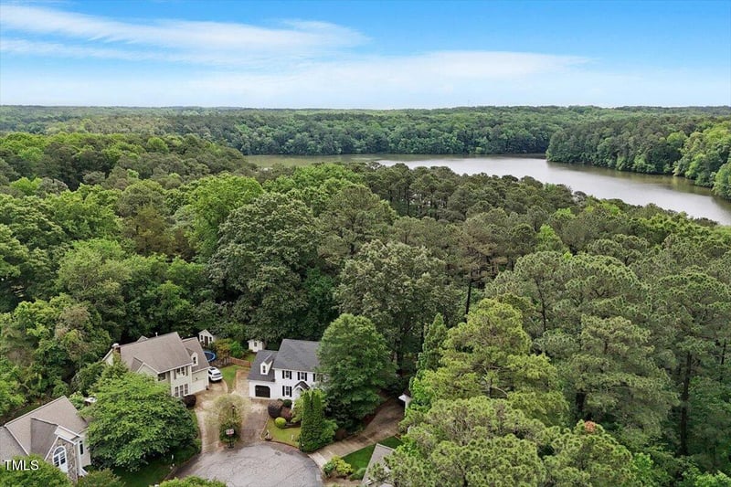 1312 Stonemoor Ct, Raleigh, NC 27606