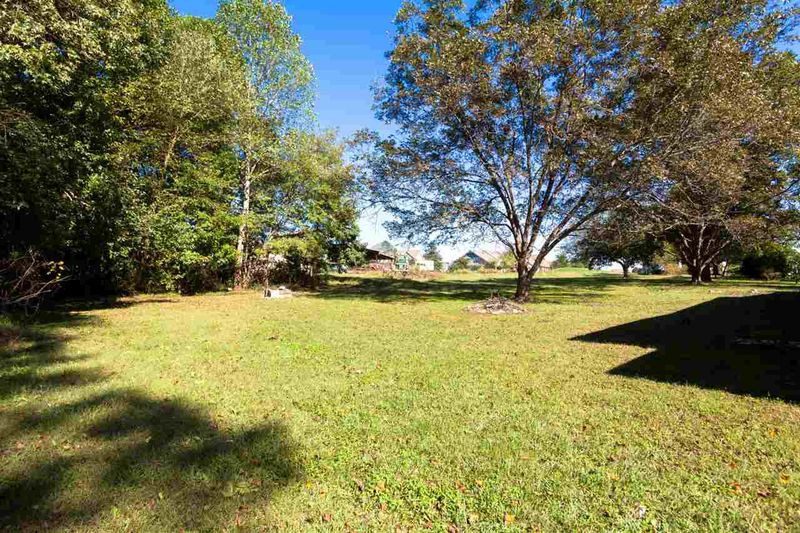 13122 Cleveland Rd, Garner, NC 27529