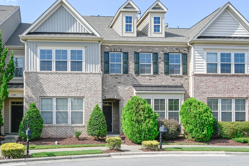 1313 Alemany St, Morrisville, NC 27560