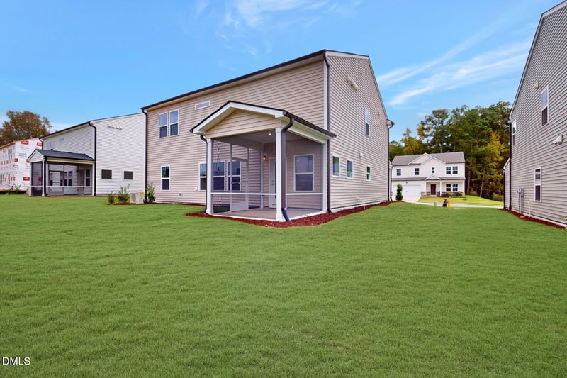 1313 Dimaggio Dr, Raleigh, NC 27616