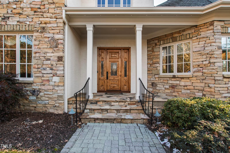 1313 Enderbury Dr, Raleigh, NC 27614