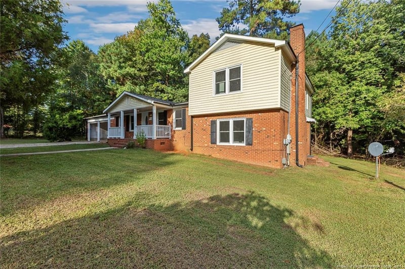 1313 Hooker St, Sanford, NC 27330