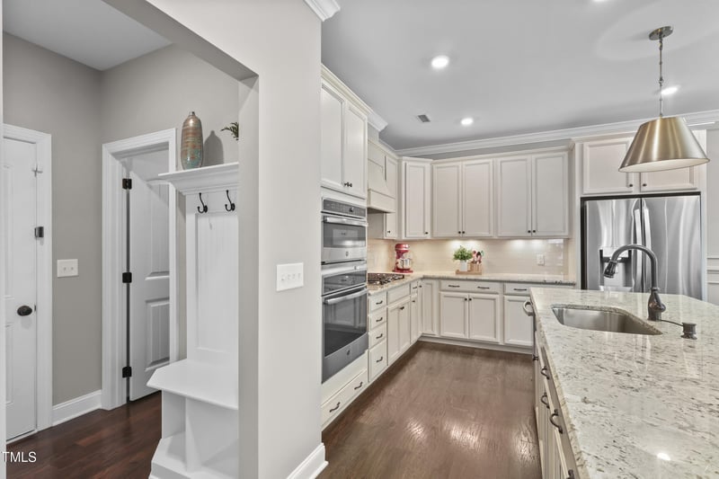 1313 Littlehills Dr, Apex, NC 27523