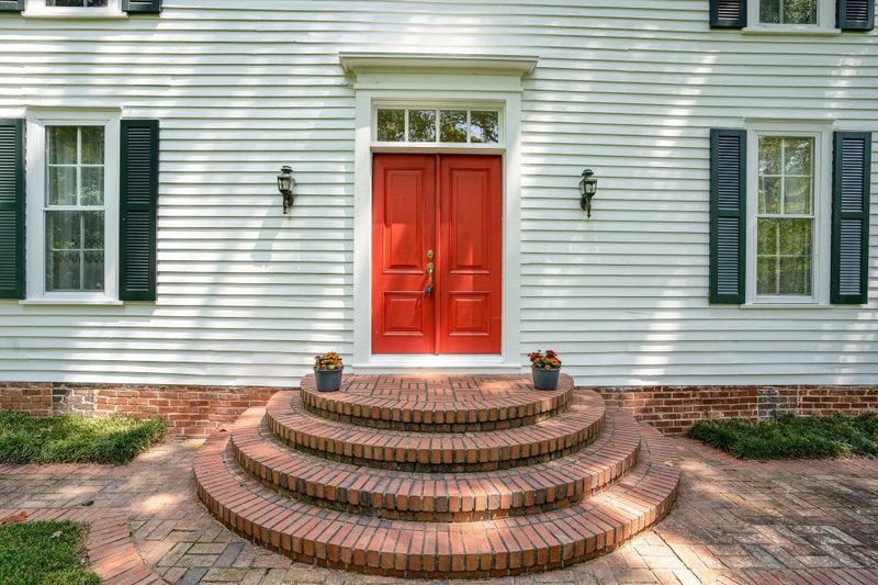 1313 Old Greensboro Rd, Chapel Hill, NC 27516