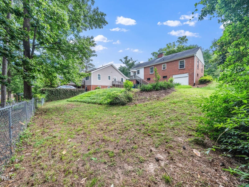 1313 Ridge Rd, Raleigh, NC 27607