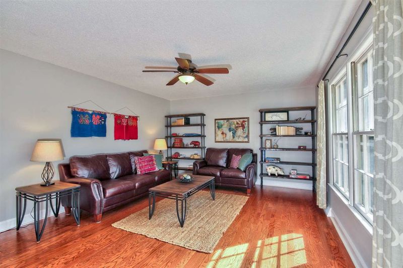 1313 Swallow Dr, Raleigh, NC 27606