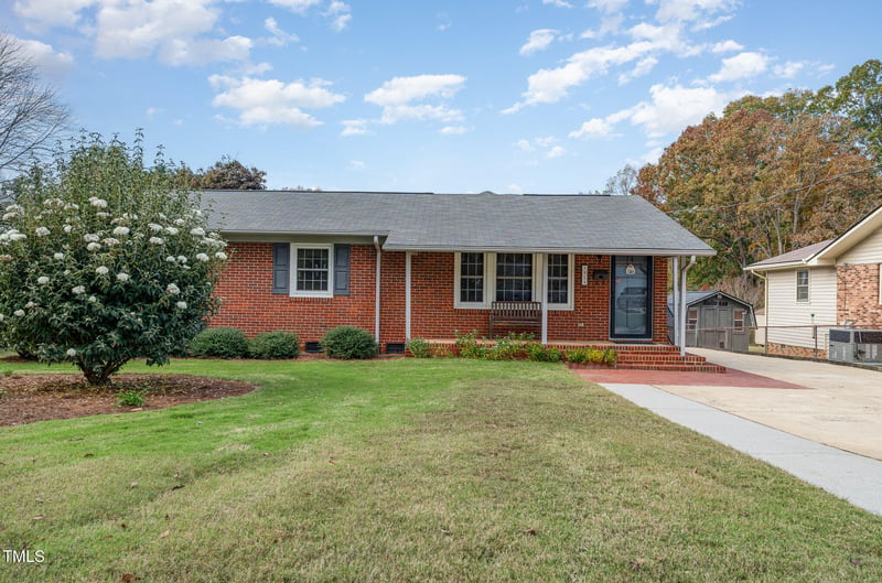 1314 Pineview Dr, Garner, NC 27529
