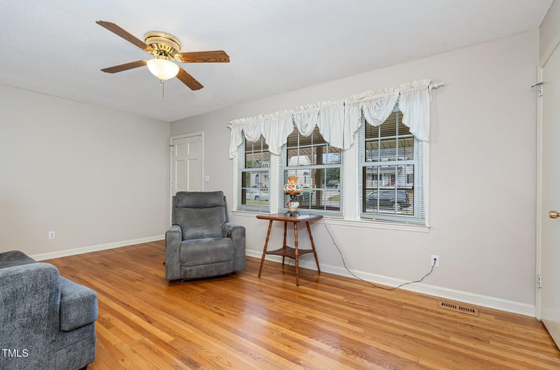 1314 Pineview Dr, Garner, NC 27529