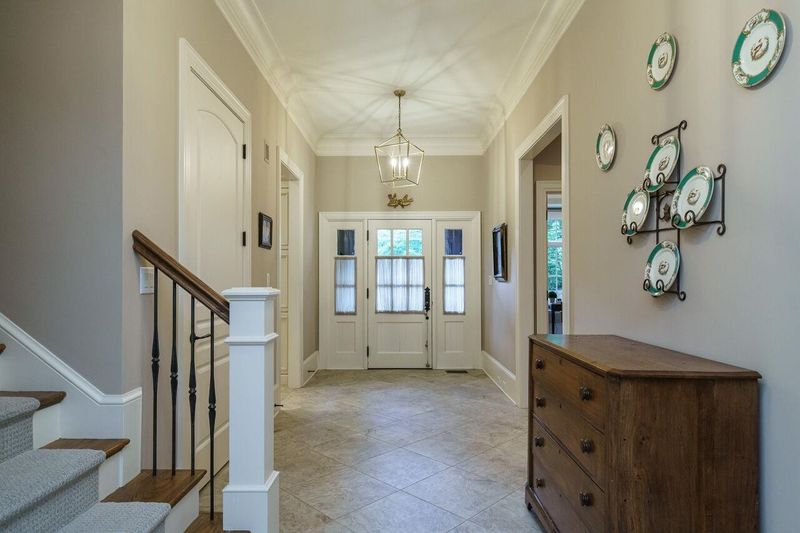 1314 Queensferry Rd, Cary, NC 27511