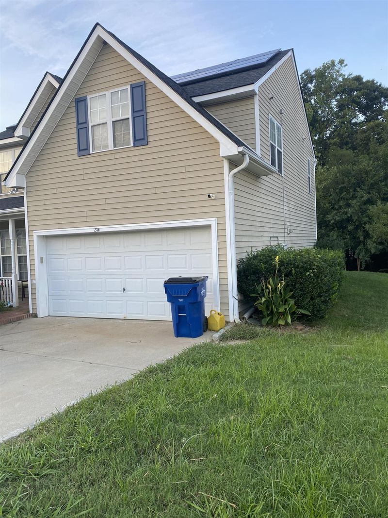 1314 Southgate Dr, Raleigh, NC 27610