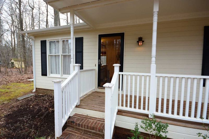 1314 Sundown Dr, Mebane, NC 27303