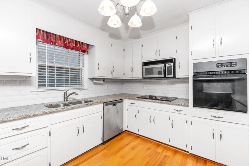 1314 Tarheel Rd, Benson, NC 27504
