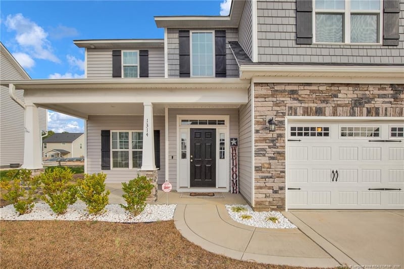 1314 Water Leaf Dr, Fayetteville, NC 28314