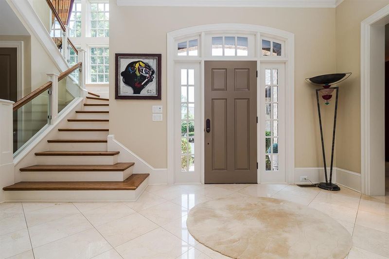 1315 Queensferry Rd, Cary, NC 27511