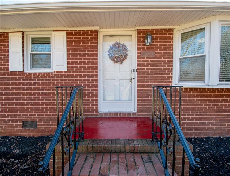 1315 Stone St #EXT, Mebane, NC 27302