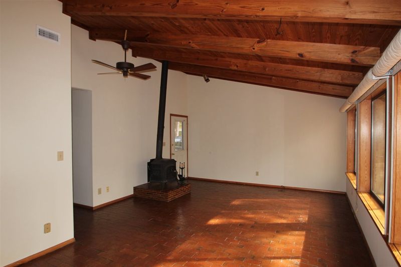 1315 Valley Rn, Durham, NC 27707