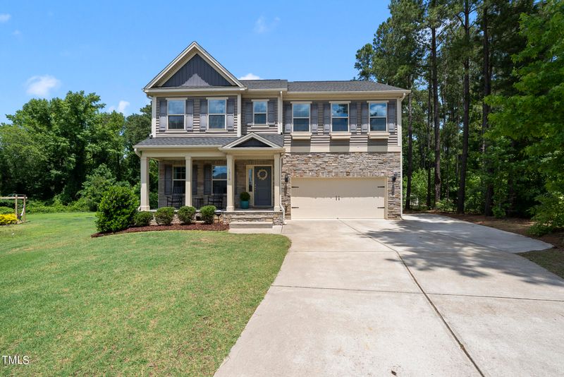 1316 Double Oak Ln, Willow Springs, NC 27592