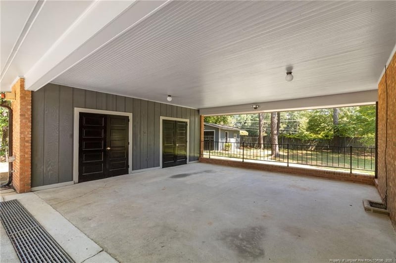 1316 Everglade Dr, Fayetteville, NC 28303