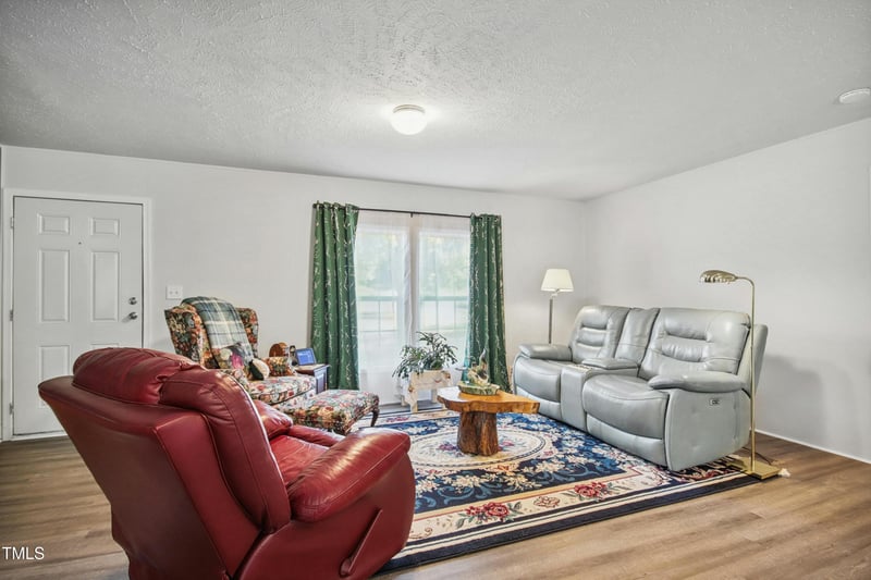 1316 Ewing Dr, Garner, NC 27529