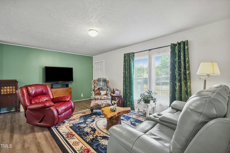 1316 Ewing Dr, Garner, NC 27529