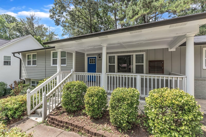 1316 Foxrun Dr, Raleigh, NC 27610